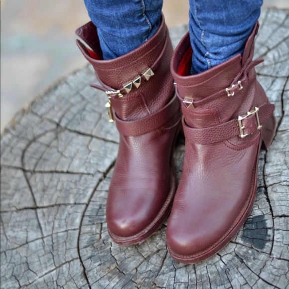 Valentino Rockstud Rouge Absolute Moto Boot - Picture 2 of 6